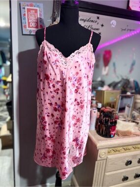 Vintage NWOT Warner's Pink Floral Lace-Trim Satin Chemise- Large